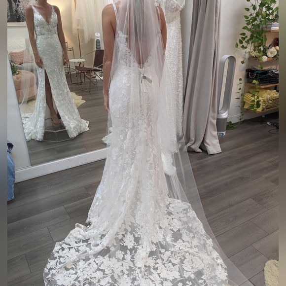 Made with Love Jaymes Wedding Dress NWT - Picture 2 of 3